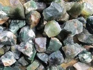 报关知识中国每年进口的矿石种类非常多,进口金属矿石种类涵盖钽炭篌
